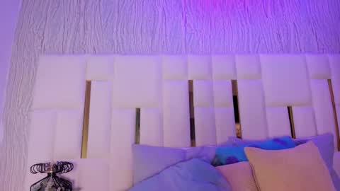 Hillary online show from March 28, 11:44 am