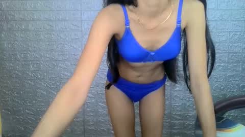 Snapshot of himani_ chatting on September 16, 5:54 am Himani online show from September 16, 5:54 am