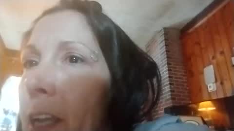 SparkledLooks online show from February 10, 7:49 pm