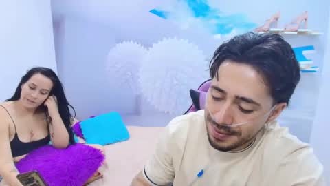 hinataii online show from February 3, 6:22 am