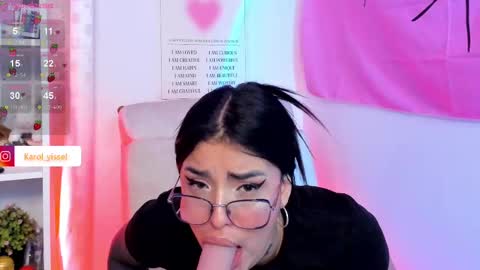Snapshot of hinataweed01 chatting on February 28, 2:42 am  Karol  Independent Model online show from February 28, 2:42 am
