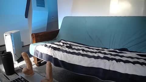 Hippie Jijm online show from February 9, 7:52 pm