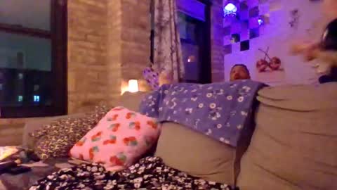 hknox714 online show from November 20, 1:37 am