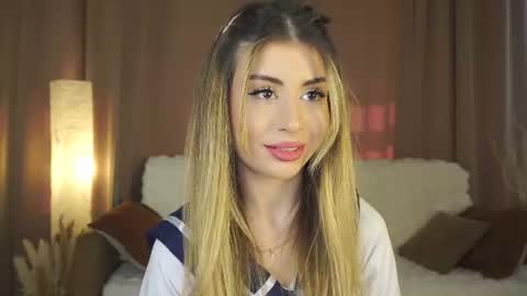 Moni Monica online show from July 16, 8:06 am