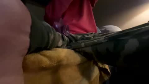 hole pig online show from April 4, 10:11 am