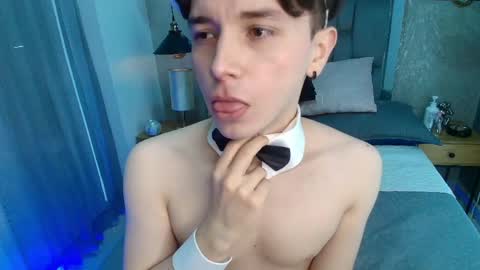 Holland online show from April 4, 1:07 pm