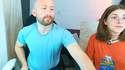 Holly and Honey online show from March 20, 10:04 pm