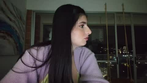 hollyshit_ online show from March 12, 1:42 am