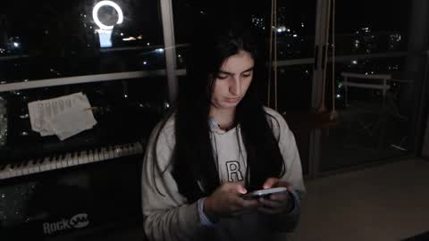 hollyshit_ online show from March 7, 1:42 am