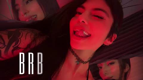 holly online show from February 24, 10:25 pm