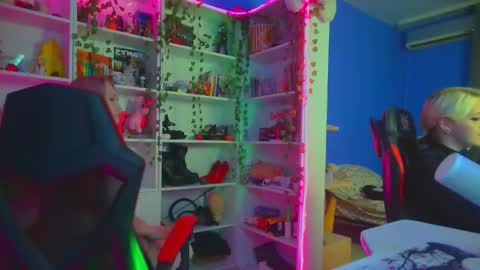 Rumi online show from November 9, 10:08 am