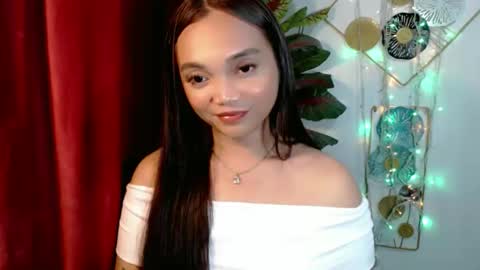 Bella online show from December 19, 1:01 am