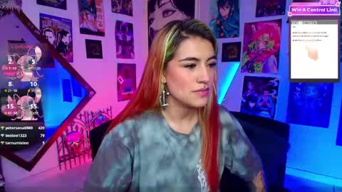 Snapshot of holyeva chatting on February 20, 10:15 pm   online show from February 20, 10:15 pm