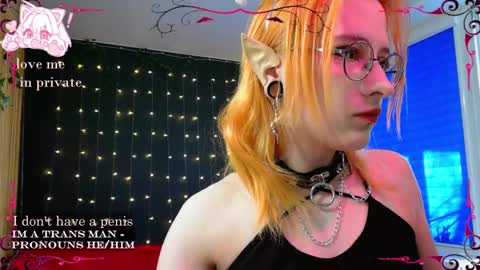Honelints boyblonde hair AsterMIntfemboybrown hair online show from March 9, 11:58 am