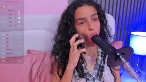 honey_sofii_ online show from March 2, 5:58 pm