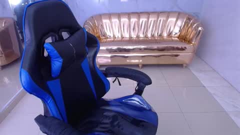 HONEY  online show from November 15, 2:18 pm