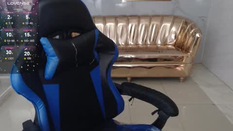 HONEY  online show from October 28, 1:45 pm