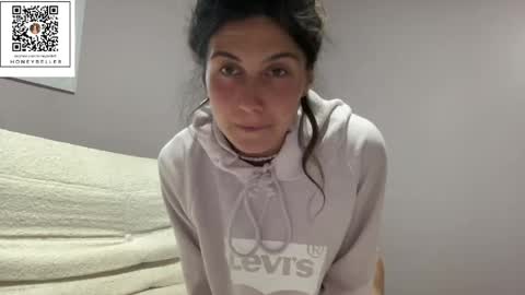 belle brunette online show from March 18, 12:11 pm