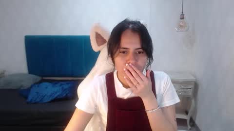 Emily online show from March 19, 6:02 pm