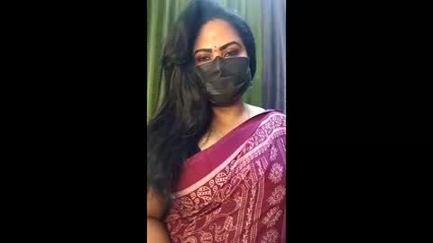 honeyflower27 online show from March 24, 4:18 am