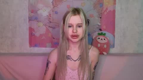 Lisa online show from December 15, 4:30 am