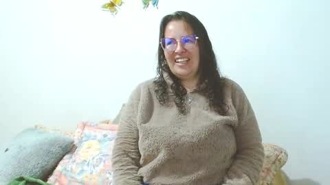 sofia online show from December 7, 11:56 am