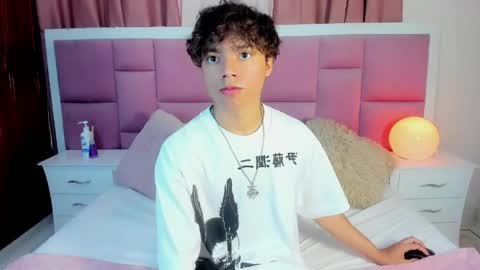 honeymoon_sariel online show from May 20, 2:01 pm