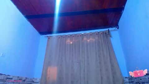 Victoria online show from November 20, 2:14 pm