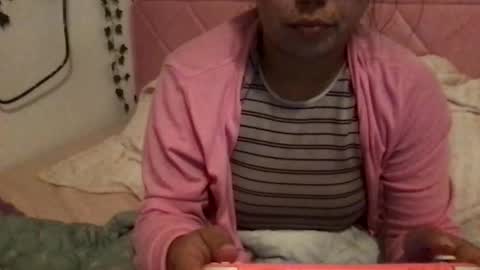 honeyyy89 online show from April 9, 1:53 am