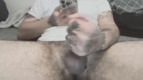 hoodieaj0318 online show from March 28, 12:12 am