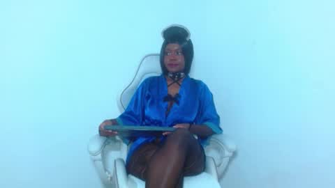 Emily online show from March 1, 12:20 pm