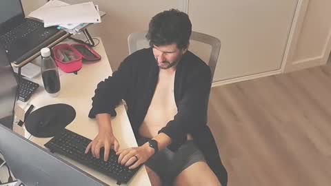 hopefulguy86 online show from November 29, 1:57 am