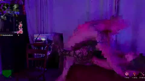 HorneyJessie69 online show from January 17, 9:08 am