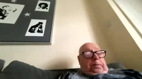 Cum suck Me off online show from May 7, 9:38 am