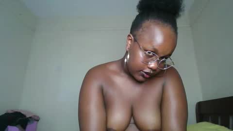 Lucy online show from March 3, 1:29 pm