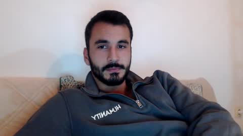 Snapshot of hornyasfuckk33 chatting on December 8, 1:08 am hornyasfuckk33 online show from December 8, 1:08 am