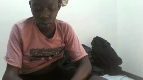 hornybeb25 online show from March 15, 2:31 pm