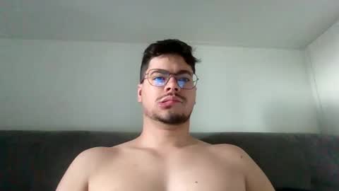 hornyboy79923 online show from October 10, 10:43 am