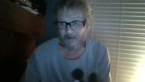 hornyd7711 online show from October 3, 3:48 am