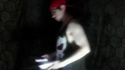 hornydude3435 online show from June 15, 5:10 am