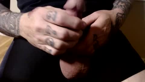 Hornyhumper online show from April 21, 5:03 am