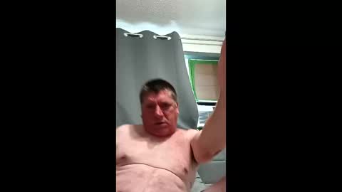 hornyman6942842 online show from June 7, 5:40 pm