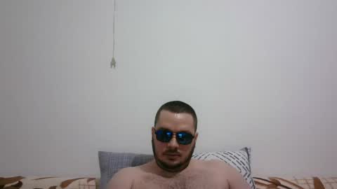 hornymonkey991 online show from April 2, 6:26 pm