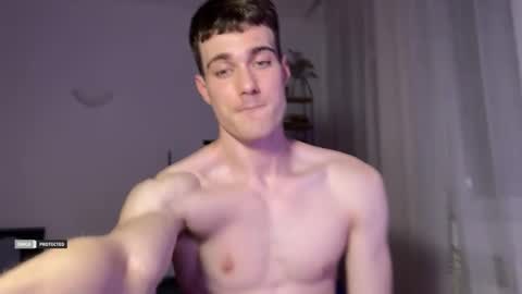 Travis online show from November 2, 7:58 pm