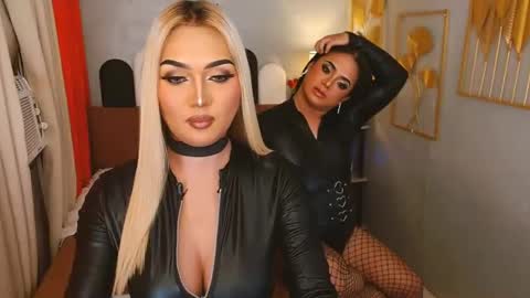 Snapshot of horsecockivy chatting on December 6, 8:32 am Ivy online show from December 6, 8:32 am