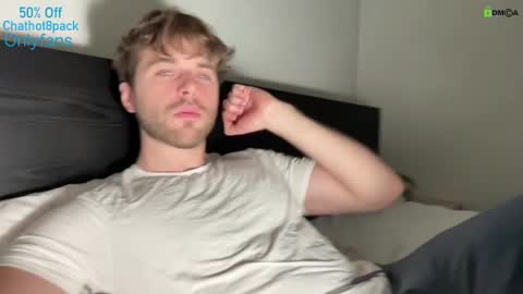 Edward aka Wolf online show from December 4, 8:34 pm