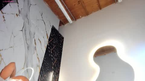 hot__genesis online show from March 29, 3:08 am