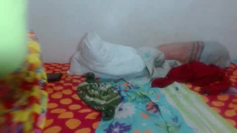 Private open online show from December 5, 9:12 pm