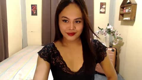 HANNA online show from December 3, 12:02 pm