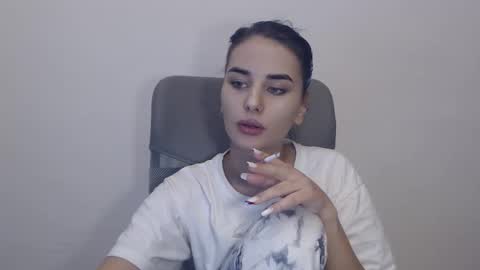 Snapshot of hot_bruny chatting on October 9, 2:00 pm Bruny online show from October 9, 2:00 pm